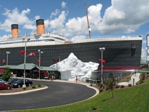 titanicmuseum.jpg