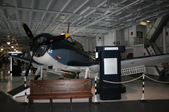 ussyorktown9.jpg