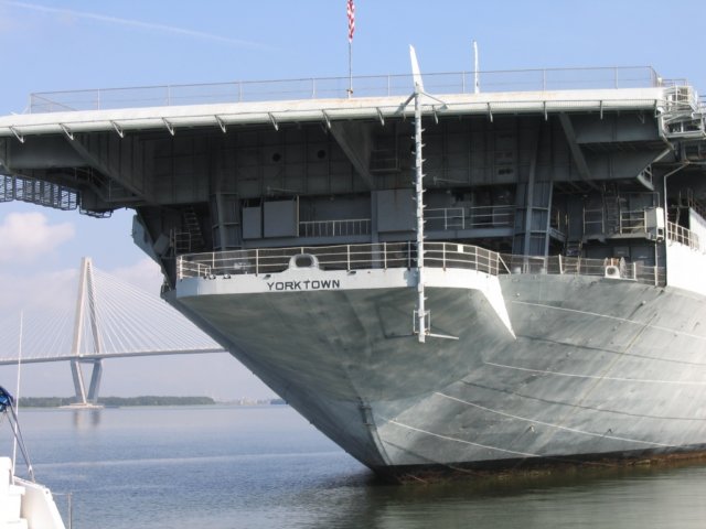 ussyorktown7.jpg