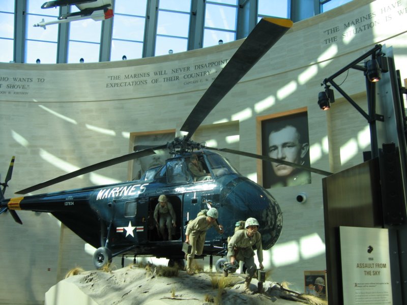 marinecorpmuseum3.jpg