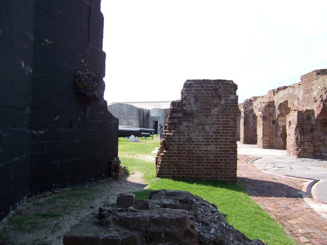 ftsumter12.jpg