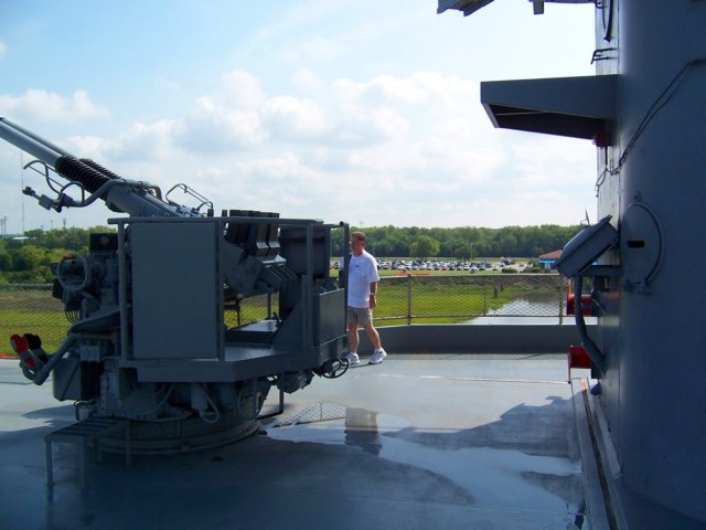 ussyorktown9.jpg