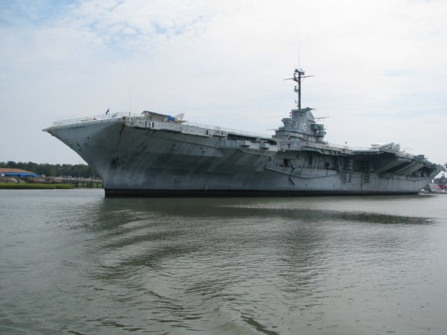 ussyorktown31.jpg