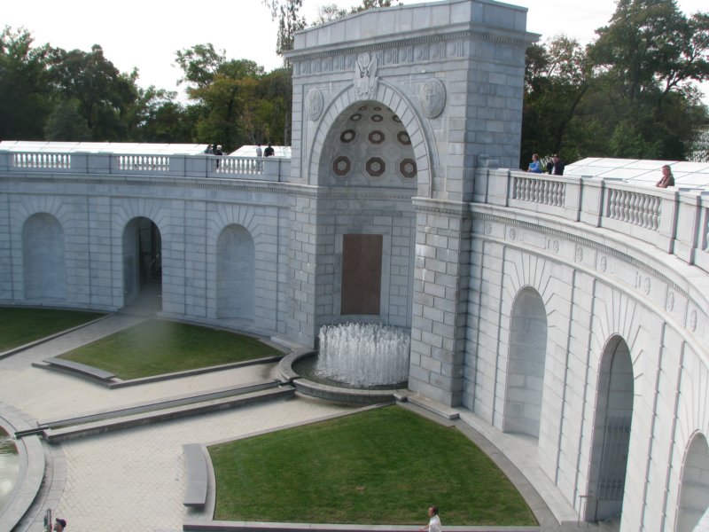 arlingtonwomensmemorial5.jpg